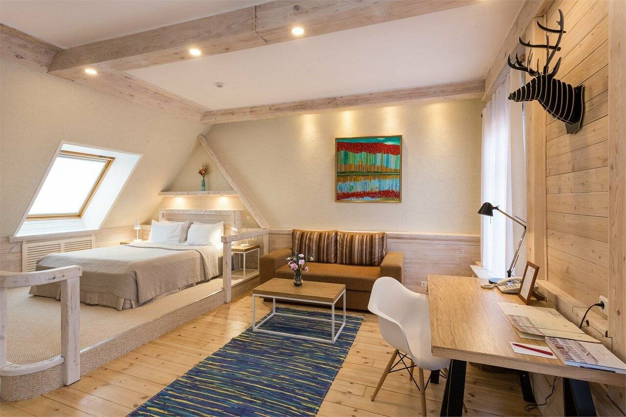 Номер Делюкс